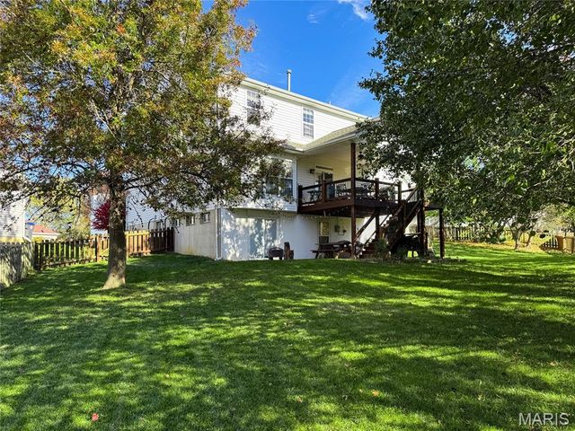 219 Braddock Way, St Peters, MO 63376