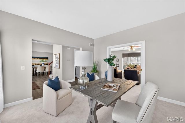 219 Braddock Way, St Peters, MO 63376