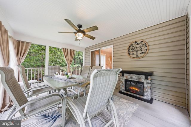 18664 RIVERGATE RD, Keedysville, MD 21756