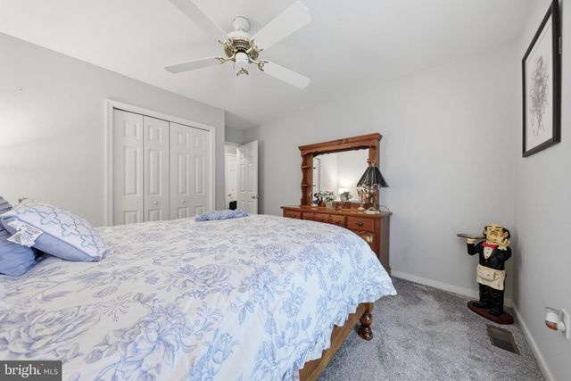 18664 RIVERGATE RD, Keedysville, MD 21756