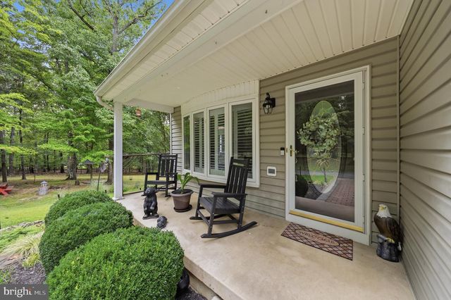 18664 RIVERGATE RD, Keedysville, MD 21756