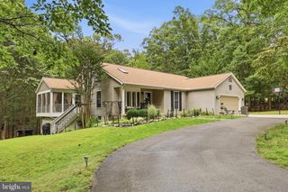 18664 RIVERGATE RD, Keedysville, MD 21756