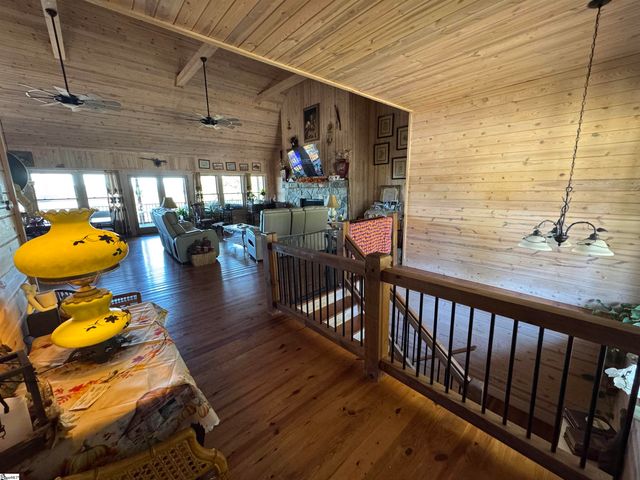 284 River Road, Westminster, SC 29693