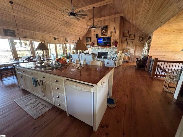284 River Road, Westminster, SC 29693