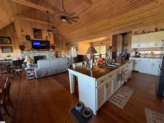 284 River Road, Westminster, SC 29693