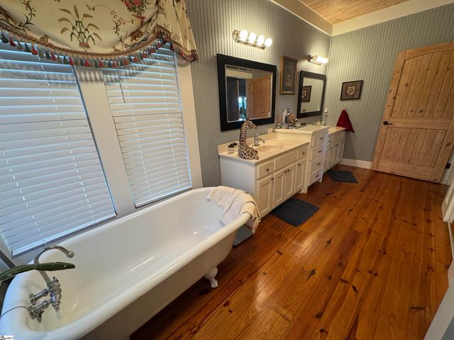 284 River Road, Westminster, SC 29693