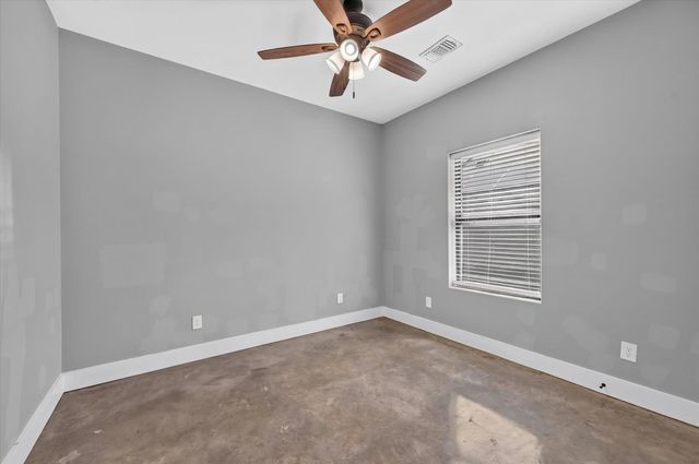 707 E Woodard Street, Denison, TX 75021