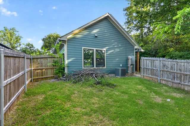 707 E Woodard Street, Denison, TX 75021