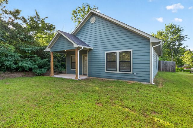 707 E Woodard Street, Denison, TX 75021