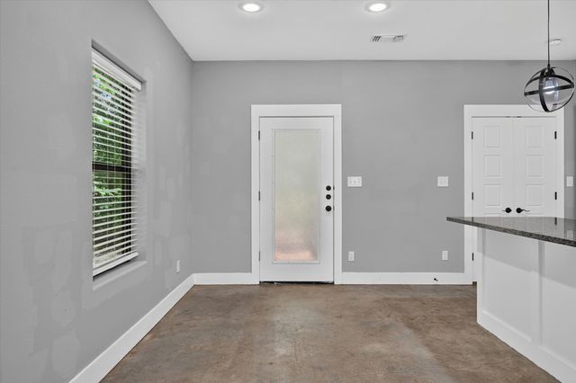 707 E Woodard Street, Denison, TX 75021