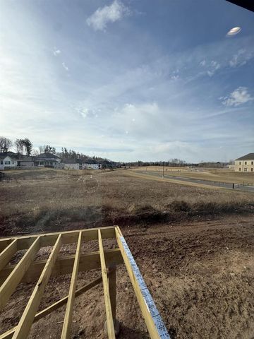 3375 SHAWANO AVENUE, Green Bay, WI 54313