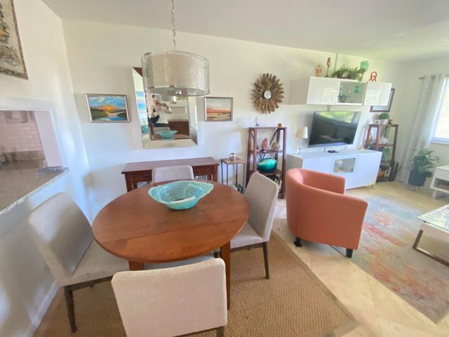 2566 S Garden Dr S S 306, Lake Worth, FL 33461