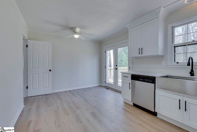 111 Oak Park Drive, Mauldin, SC 29662