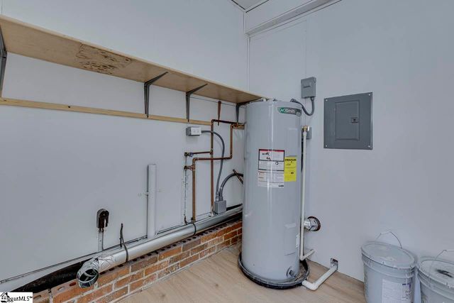 111 Oak Park Drive, Mauldin, SC 29662