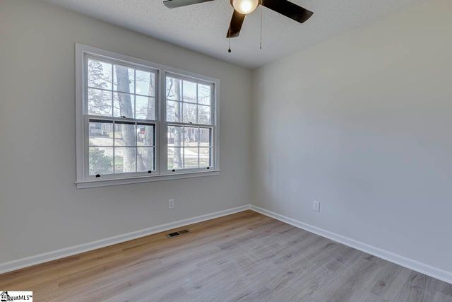 111 Oak Park Drive, Mauldin, SC 29662