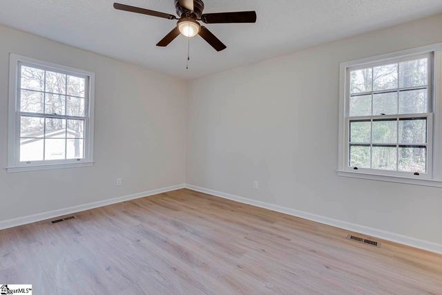 111 Oak Park Drive, Mauldin, SC 29662