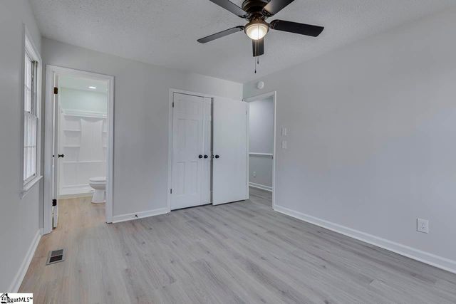 111 Oak Park Drive, Mauldin, SC 29662