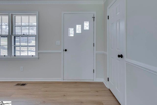 111 Oak Park Drive, Mauldin, SC 29662