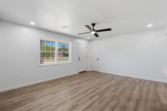 3244 Cox Street, Choctaw, OK 73020