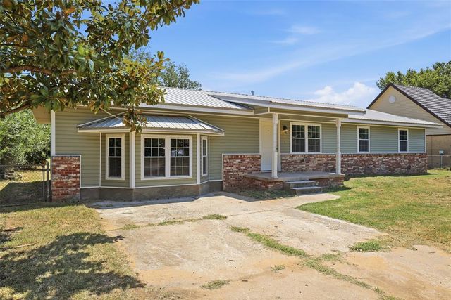 3244 Cox Street, Choctaw, OK 73020