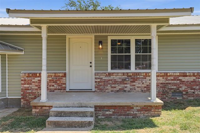 3244 Cox Street, Choctaw, OK 73020