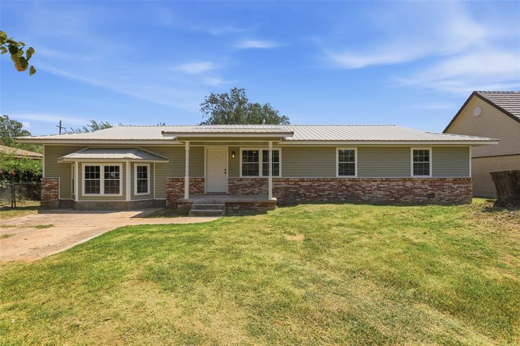 3244 Cox Street, Choctaw, OK 73020
