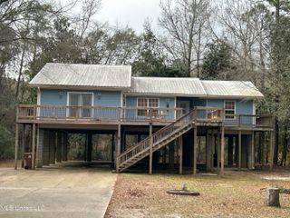 4155 Tux River Circle, D'iberville, MS 39540