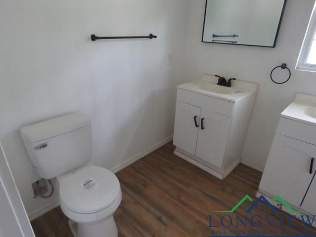 608 S MONTGOMERY ST, Gilmer, TX 75644