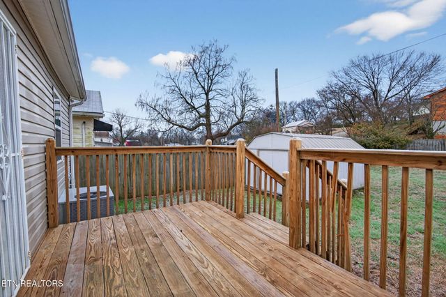 1337 Brookside Ave, Knoxville, TN 37921