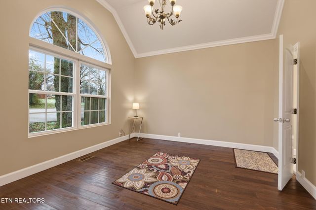 1337 Brookside Ave, Knoxville, TN 37921