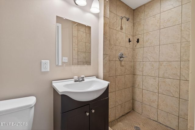 1337 Brookside Ave, Knoxville, TN 37921