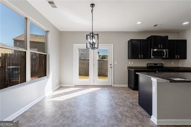 6535 Woodwell Drive, Union City, GA 30291
