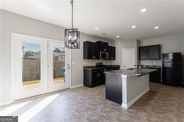 6535 Woodwell Drive, Union City, GA 30291