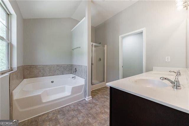 6535 Woodwell Drive, Union City, GA 30291