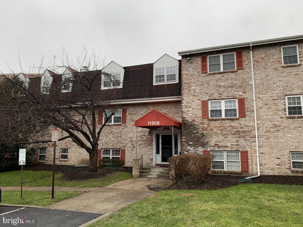 Image 1 of property listing at 11908 TARRAGON RD #I, Reisterstown, MD 21136