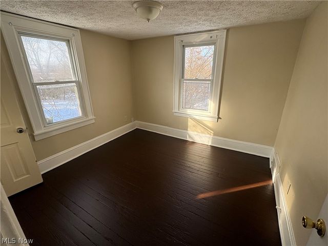 413 Stanton Avenue, Akron, OH 44301