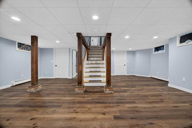 21 Willow St, Brockton, MA 02301