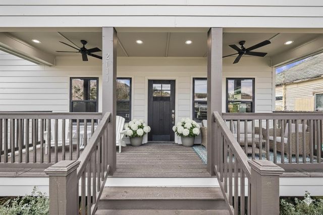 2111 Chapman Street, Houston, TX 77009