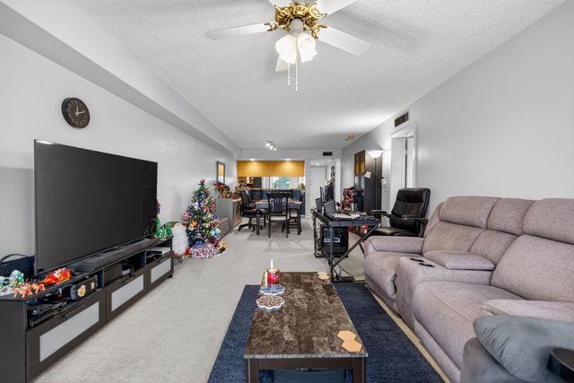 2441 Village Boulevard 405, West Palm Beach, FL 33409