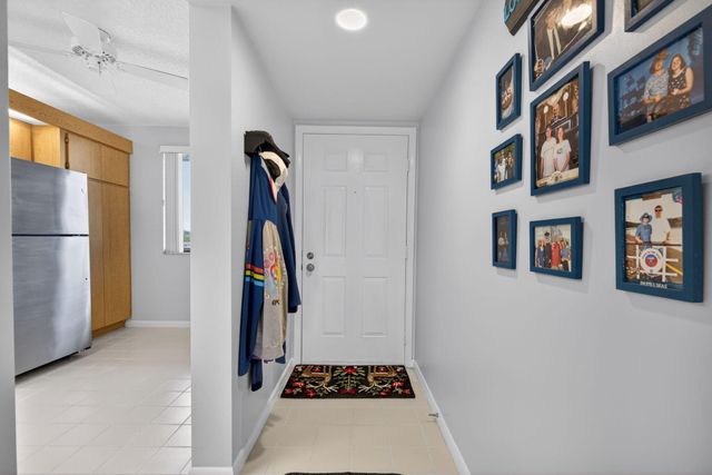 2441 Village Boulevard 405, West Palm Beach, FL 33409