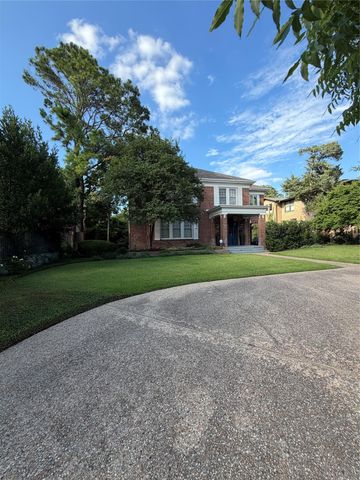 104 W 33rd ST, Austin, TX 78705