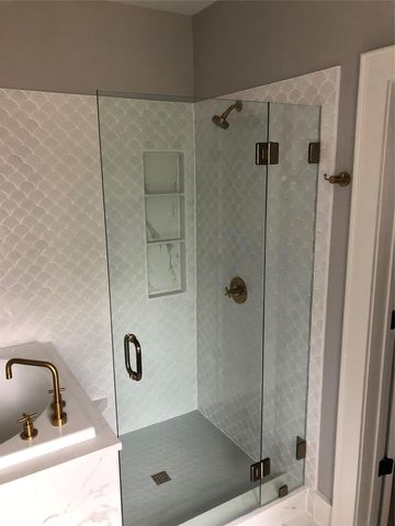 104 W 33rd ST, Austin, TX 78705