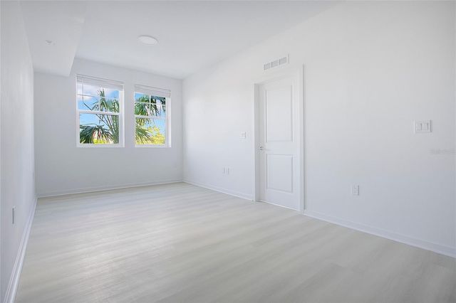 5579 MILLENIA PARK BOULEVARD 223, Orlando, FL 32839