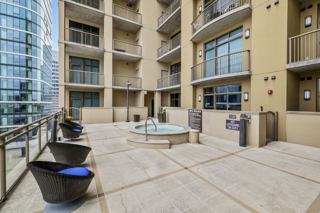 1510 Demonbreun St Apt 906, Nashville, TN 37203