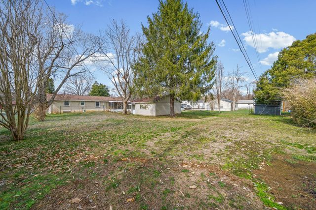 2311 Pendleton Dr, Clarksville, TN 37042