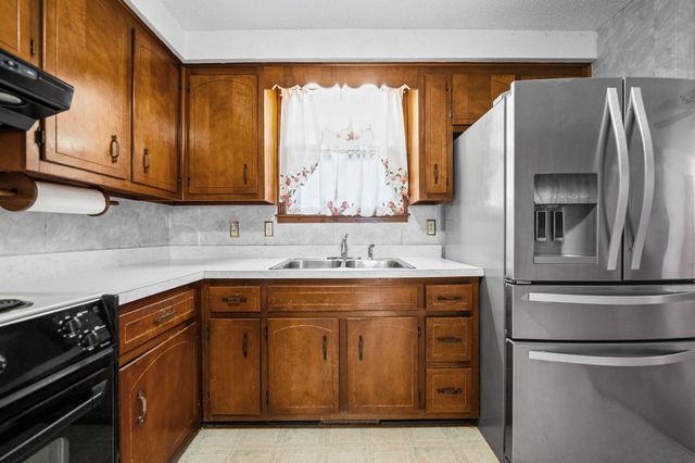 2311 Pendleton Dr, Clarksville, TN 37042