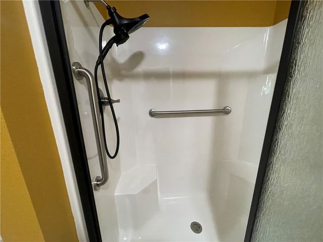 20 Shamrock, Clarksville, AR 72830