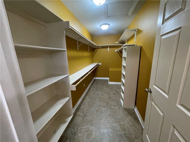 20 Shamrock, Clarksville, AR 72830