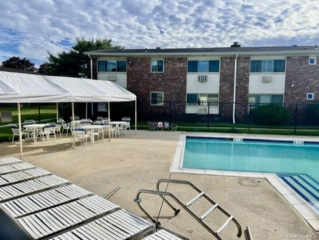2439 Union Blvd. Apt 2A 2A, Islip, NY 11751