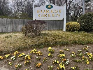 2439 Union Blvd. Apt 2A 2A, Islip, NY 11751